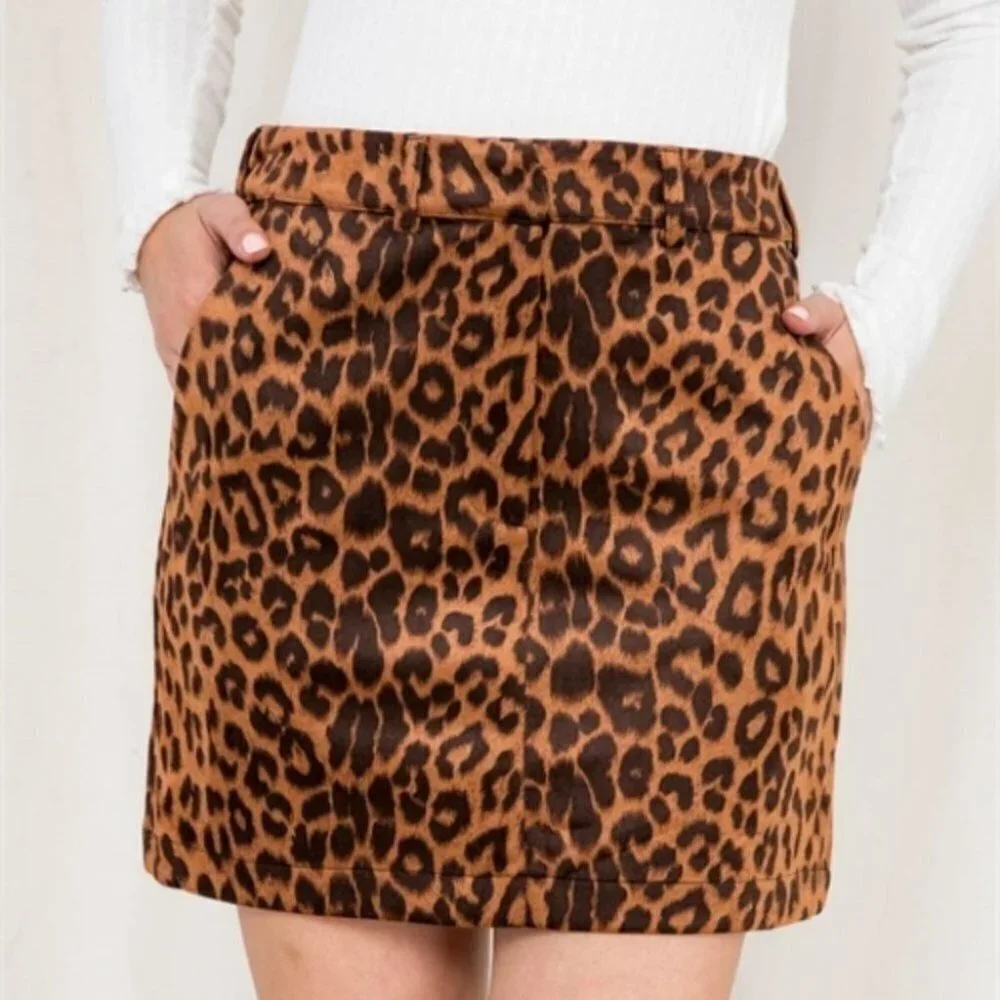Leopard Mini Skirt with pockets